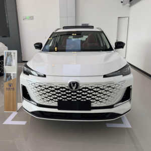 2026 Nuevo Proveedor Verificado SUV Automóvil CS55 PLUS IDD Diésel Techo Panorámico Asientos de Cuero Sin Accidentes y Listo para Usar - Product Image 6