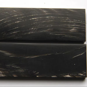 100% meilleure qualité d'échelle de corne de buffle de surface naturelle pour la fabrication de couteaux/couteau en corne de buffle naturel Falte - Product Image 1