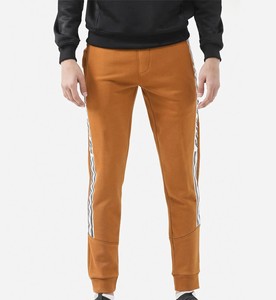2025 alta calidad al por mayor pantalones a rayas personalizados diseño de logotipo personalizado Slim Fit Jogging Streetwear pantalones de invierno para hombre. - Product Image 3