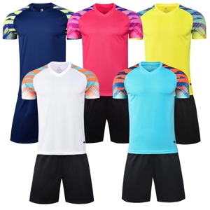 Nuevo estilo, uniforme de fútbol personalizado de secado rápido, transpirable, multicolor, diseños personalizados, kit de fútbol en blanco - Product Image 2