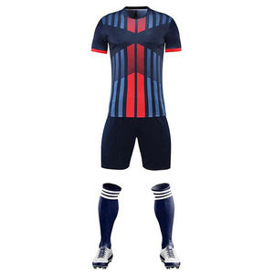 Uniforme de football personnalisé pour hommes avec logo, nouveau style, maillot de football imprimé par sublimation, ensemble maillot et short à séchage rapide 100% polyester - Product Image 5