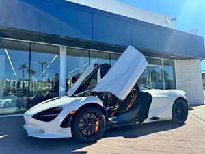 Vehículos Usados de Segunda Mano, Mc-Laren 750S 2024, 740 hp, Listos para Enviar - Product Image 4