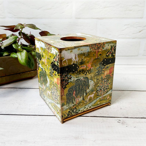 Boîte à mouchoirs et support en bois carré artisanal Tradebyd, imprimé émaillé, écologique, pour la décoration de la maison - Product Image 3