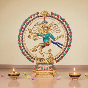 Elegante escultura Nataraja de latón elaborada por artesanos expertos que muestran la rica herencia india y el simbolismo cultural - Product Image 1