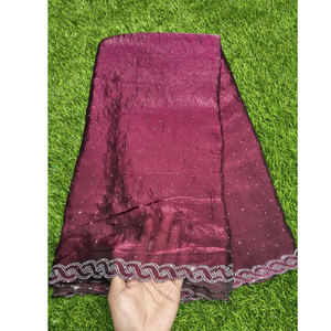 Tela de seda Premium de dos tonos para saris, dupattas y vestidos | Bordado de borde de diamantes | Cargo de envío adicional - Product Image 5