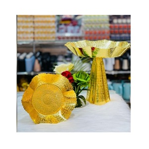 Serveur de chocolat couleur argent en acier inoxydable de forme ovale de conception fabuleuse avec un serveur de noix de bonne qualité par Home Arts - Product Image 6