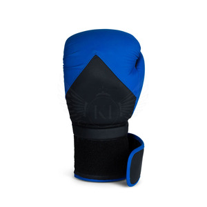 Guantes de boxeo profesionales de etiqueta privada Cuero de calidad premium 8oz 12oz Tamaños Punzonado Características disponibles al por mayor - Product Image 5