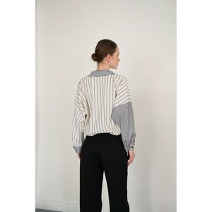 เสื้อเชิ้ตขายส่งพร้อมลายปักครอสติชตั้งแต่คอเสื้อถึงชายเสื้อ - [object Object] - Product Image 5