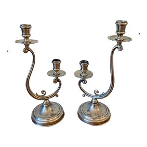 Handmade Durable Eco-Friendly Aluminum Classic Candle Holder for Luxurious Home Decor for Easter Christmas Wedding <b>Table</b> - Product Image 3