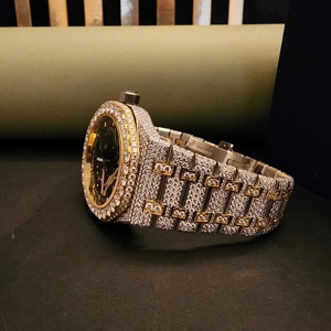 Cadran rond squelette diamant moissianite avec montre à mouvement suisse Full Iced Out - Product Image 2