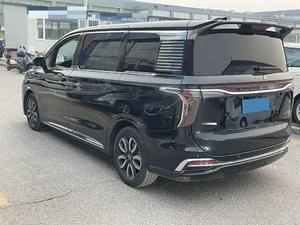 2023 HongQi HQ9 2,0 T 252HP ligeramente usado - Product Image 3