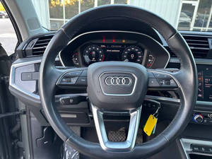 Audi Q3 quattro S line Premium 45 TFSI 2022 Usado en Buen Estado - Product Image 2