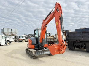 Oferta de subasta mejor valorada para excavadoras de cadenas KX165-5 de 2022 - Product Image 2