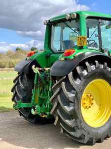 Tractor John Deere 6130R 4X4 Usado en Buen Estado en Venta / Tractor Multifuncional 130 con Aire Acondicionado y Cabina - Product Image 4