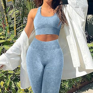 Ensemble de yoga pour femmes grande taille à haute élasticité avec logo sur le devant, soutien-gorge de sport et leggings pour l'entraînement en salle de sport et la remise en forme - Product Image 3