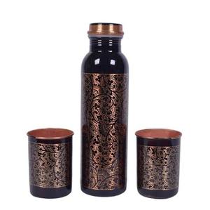 มดแกะสลักขวดทองแดง1 LTR ในราคาที่เชื่อถือได้ผลิตด้วยความระมัดระวังแกะสลักด้วยความสง่างามคู่หูที่สมบูรณ์แบบสำหรับการให้ความชุ่มชื้น1ลิตร - Product Image 1