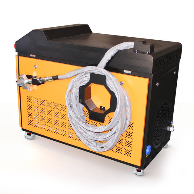 Handheld Laser Cleaning Machine 1500W 2000W 3000W Portable Metal Laser rust Remove Machine