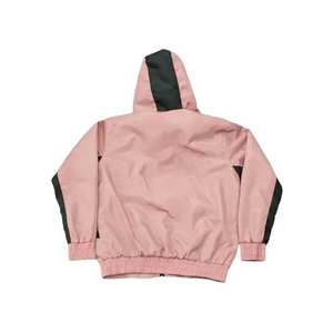 ชุดเสื้อกันลมผ้าไนลอนของผู้ชายผ้าโพลีเอสเตอร์น้ำหนักเบามีฮู้ดและกางเกงขาสั้นพิมพ์โลโก้ด้านหน้าดีไซน์ตามสั่งฤดูร้อน - Product Image 1