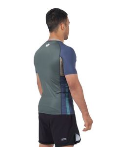 MMA Jiu Jitsu Rash Guard Couleur Personnalisée Manches Courtes Haute Qualité 240g Tissu Impression Numérique pour Hommes - Product Image 5