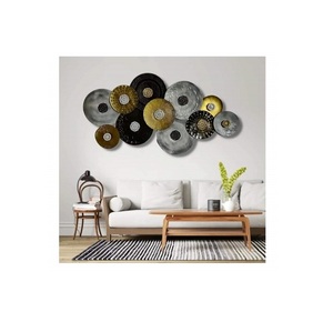 Art mural en métal de style moderne de haute qualité Décoration murale en aluminium faite à la main de luxe pour le salon avec corde Prix bas en Inde - Product Image 6