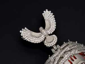 จี้พระเยซูหน้ามีเลือดออก ชุบโรเดียม สำหรับผู้ชาย สไตล์ฮิปฮอป ประดับโมอิสซาไนต์ พร้อมห่วงรูปนก เงินแท้ 925 เครื่องประดับชั้นดี - Product Image 2