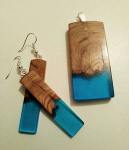 HANDICRAFT STRIKING WARMTH DANGLES Feuille d'or Noir Blanc Résine Coeur Forme Boucles D'oreilles Carré Rond Géométrique En Bois Résine Goutte - Product Image 1