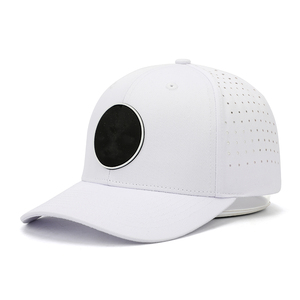 Casquette de baseball personnalisée 6 panneaux blanc unisexe, polyester/coton broderie laser trou perforé en caoutchouc casquette de baseball chapeaux de sport - Product Image 1