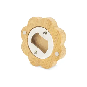 Apribottiglie Personalizzato in Bambù Cucamelon, Gadget Unico per Apertura Facile - Product Image 1