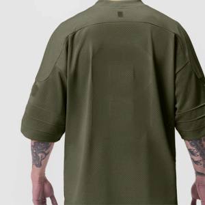 Maillot de sport en maille respirante pour homme-Parfait pour le fitness, la course et les sports d'équipe avec un tissu évacuant l'humidité - Product Image 6