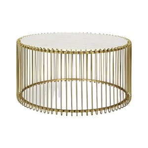 โต๊ะข้างกลมสีทองดีไซน์ใหม่กลางแจ้งและในร่มผู้ซื้อในเชิงพาณิชย์เฟอร์นิเจอร์นั่งเล่นที่ทันสมัยและมีเอกลักษณ์2022ดีที่สุด - Product Image 1