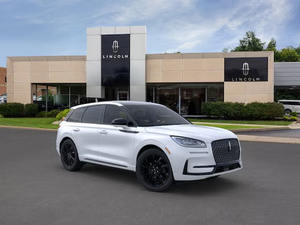 Lincoln Corsair 2021, légèrement usagé, propre et en parfait état - Product Image 5