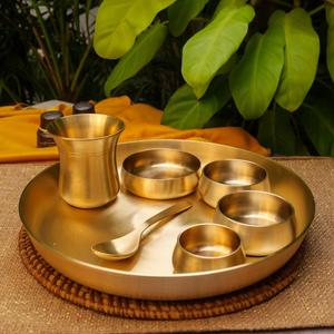 Ensemble de thali en laiton décoratif, best-seller, avec un design indien traditionnel, pour offrir en cadeau et pour la prière, disponible au prix de gros - Product Image 2