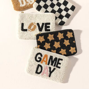 Monedero Popular Hecho a Mano con Cuentas y Anillo Desmontable para Guardar Dinero y Tarjetas en Días de Juego, por glowin fashion - Product Image 1