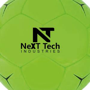 Balón de entrenamiento de fútbol de Next Tech Industries, material de PU para fines de entrenamiento con diseño personalizado y logotipo personalizado - Product Image 2