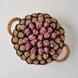 Cesta de regalo de Ramadán con dátiles Premium Surtido de nueces y chocolate Cesto dulce árabe tradicional para Eid Mubarak - Product Image 2