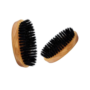 Brosse à barbe en bois à prix raisonnable pour hommes Outil de soin des cheveux compact avec poils - Product Image 4