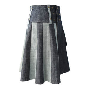 Kilt Escocés Hecho a Mano para Hombre - Kilt de Mezclilla con Pliegues de Dos Tonos, Bolsillo Desmontable y Botones de Latón - Product Image 4