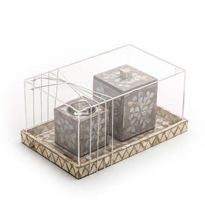 Dernier design de plateau de service en nacre rose avec couvercle en acrylique et pot de vadrouille élégant pour servir dans les fêtes, les dattes et les fruits. - Product Image 2