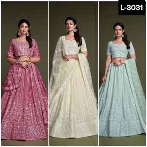 ชุดแต่งกายพื้นเมืองอินเดียผ้าจอร์เจียแบบหนักงานปักและลำดับงาน lehenga choli พร้อมชุดตาข่ายหนาสำหรับงานแต่งงาน - Product Image 6