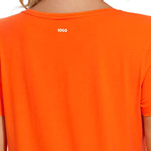 เสื้อยืดโพลีเอสเตอร์ของผู้หญิงใส่สบายแห้งเร็วป้องกันการหดตัวเข้ายิมจากบังคลาเทศ - Product Image 4