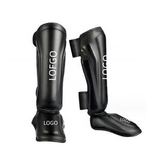 Espinillera con Ajuste Estable y Acolchado Suave Interior, con Acolchado Ligero y Sujeción Segura - Product Image 1