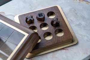 Jeu de Tic Tac Toe en Bois Élégant pour Adultes et Enfants, Table Basse, Bureau, Salon et Cadeau Unique pour Amis et Famille - Product Image 5