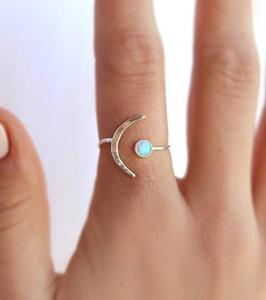 Anillo Minimalista con Piedra de Amatista Lisa en Engaste de Bisel, 8 mm, Plata de Ley 925 Chapada en Oro, Certificado IGI - Product Image 2