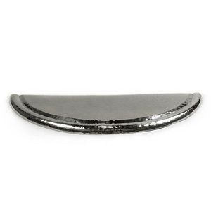 Tazón Redondo de Acero Inoxidable Martillado para Pedicura con Reposapiés, Equipo de Belleza para Spa y Salón de Belleza - Product Image 6