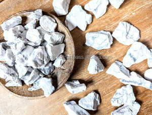 Meilleure vente en gros cristal naturel Howlite pierre brute dégringolée pierre semi-précieuse pour l'artisanat de guérison Feng Shui Reiki - Product Image 3