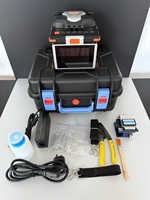 Machine d'épissage par fusion de fibre optique portable M5 Équipement de soudage réseau et câble FTTH
