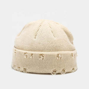 Nouveau personnalisé à la mode 100% acrylique hommes Beanie Cap usine en gros hiver confortable imperméable Jacquard Beanie Cap - Product Image 3