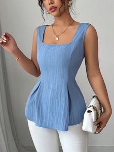 Nouveau pull en tricot rétro français sans manches pour femme pour l'été, avec une niche et un design slim, avec un gilet à col carré - Product Image 6