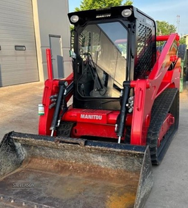 Chargeuse sur chenilles compacte Manitou 3200VT 2022, 108 CV, avec levage vertical et hydraulique à haut débit, à vendre - Product Image 2