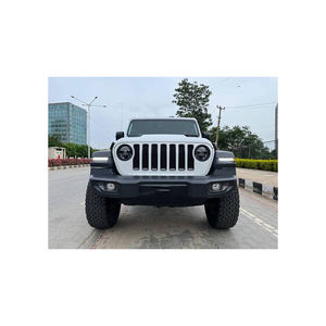 Sièges intérieurs spacieux de troisième rangée de SUV familiaux Caractéristiques de sécurité avancées Confortable Smooth Highway Ride - Product Image 6